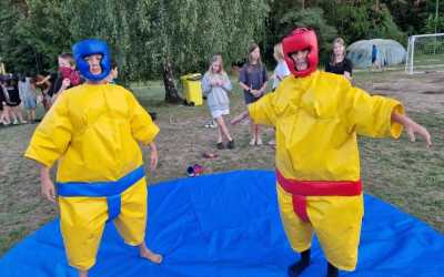 Obóz młodzieżowy, Piecki - Mega Wakacje obóz przygodowy Mazurskie Chaty, 10 dni 10-14 lat